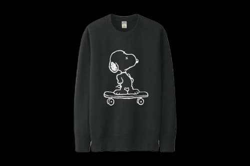 KAWS x Uniqlo x Peanuts Snoopy Skateboarding Sweatshirt Black