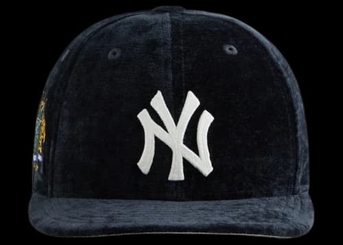 Kith x New Era For The New York Yankees Chenille Chainstitch 59Fifty Low Profile Cap Nocturnal