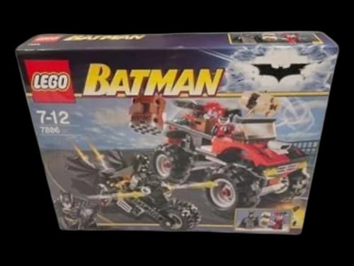 LEGO Batman The Batcycle: Harley Quinn's Hammer Truck Set 7886