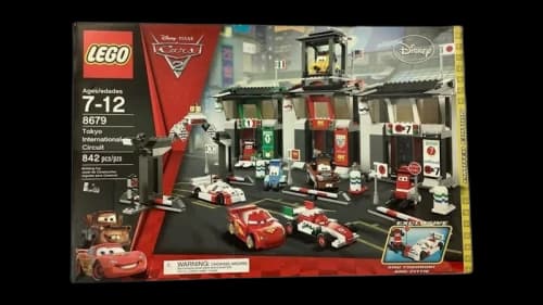 LEGO Cars 2 Tokyo International Circuit Set 8679