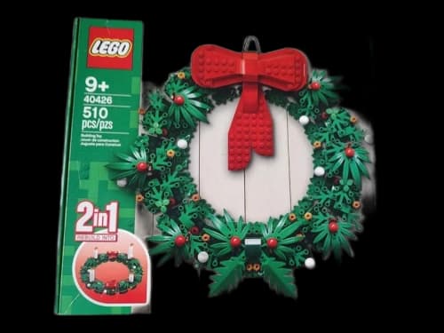 LEGO Christmas Wreath 2 in 1 Target Exclusive Set 40426