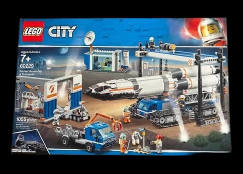 LEGO City Rocket Assembly & Transport Set 60229