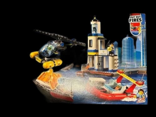 LEGO City Seaside Police and Fire Mission Set 60308