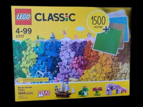 LEGO Classic Bricks Bricks Plates Set 11717