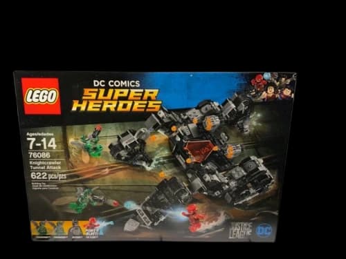 LEGO DC Comics Super Heroes Knightcrawler Tunnel Attack Set 76086