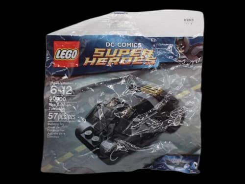 LEGO DC Universe Super Heroes The Batman Tumbler Set 30300