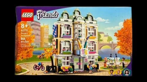 LEGO Friends Emma's Art School Set 41711
