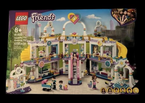 LEGO Friends Heartlake City Shopping Mall Set 41450