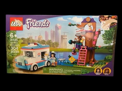 LEGO Friends Vet Clinic Ambulance Set 41445