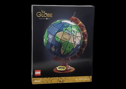 LEGO Ideas The Globe Set 21332