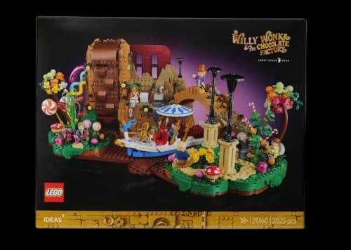 LEGO Ideas Willy Wonka & the Chocolate Factory Set 21360