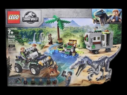 LEGO Jurrasic World Baryonyx Face-Off: The Treasure Hunt Set 75935