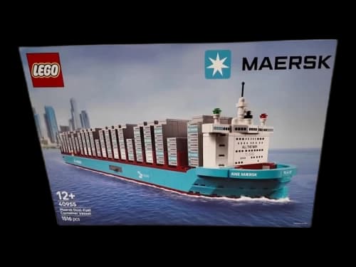 LEGO Maersk Dual-Fuel Container Vessel Set 40955