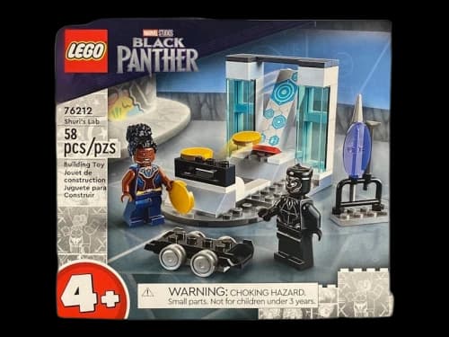 LEGO Marvel Studios Black Panther Shuri's Lab Set 76212