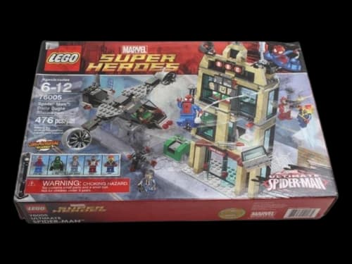 LEGO Marvel Super Heroes Spider-Man: Daily Bugle Showdown Set 76005