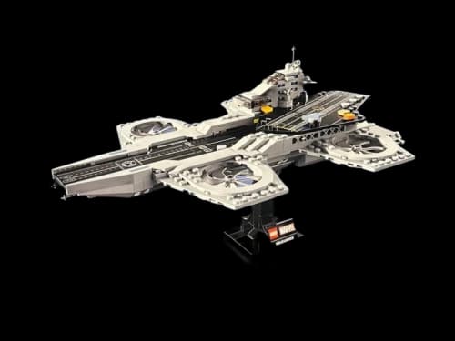 LEGO Marvel The Avengers Helicarrier Set 76295