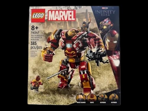 LEGO Marvel The Infinity Saga The Hulkbuster: The Battle of Wakanda Set 76247