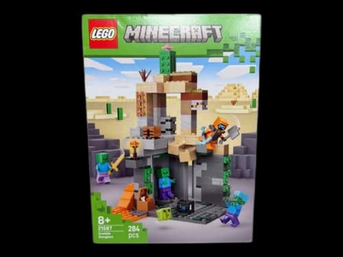 LEGO Minecraft Zombie Dungeon Set 21587