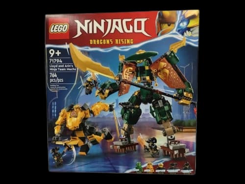 LEGO Ninjago Lloyd and Arin's Ninja Team Mechs Set 71794