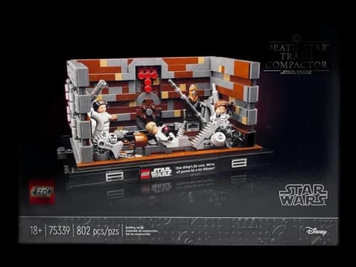 LEGO Star Wars Death Star Trash Compactor Diorama Set 75339
