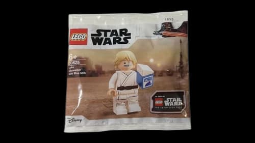 LEGO Star Wars Luke Skywalker with Blue Milk Set 30625