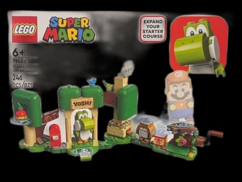 LEGO Super Mario Yoshi's Gift House Set 71406