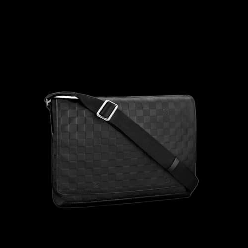 Louis Vuitton District Messenger Bag Damier Infini MM Onyx