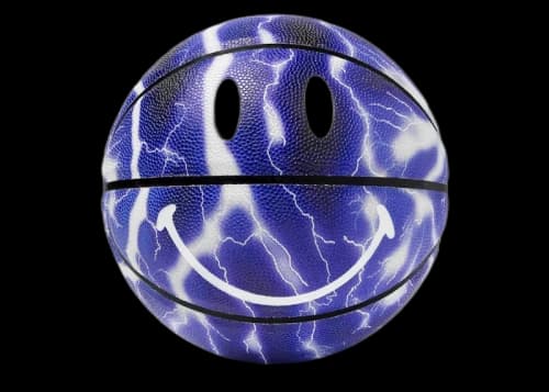 Market Smiley Days Of Thunder GID Basketball