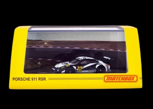 Mattel Matchbox Porsche 911 RSR