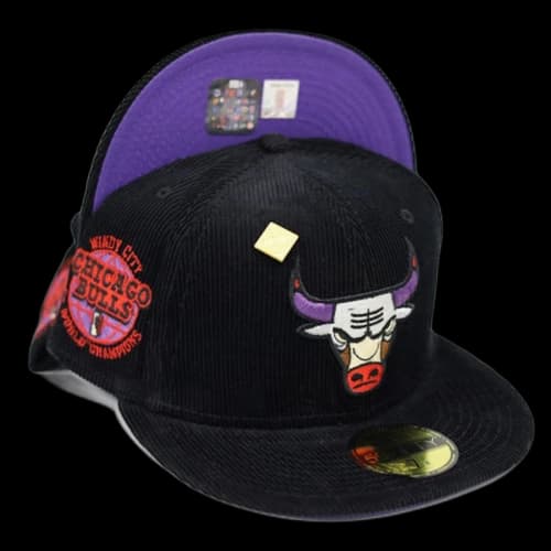 New Era Chicago Bulls 6x World Champs Patch Fitted Hat Fitted Hat Black/Purple