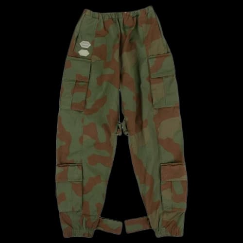 OFF-WHITE Camo Cargo Pants Green