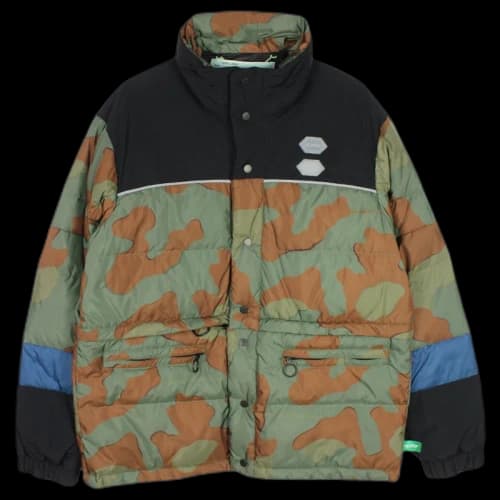 OFF-WHITE Camo Down Fill Puffer Jacket Green