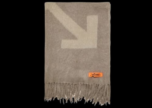 OFF-WHITE Wool Blanket