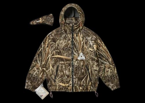 Palace GORE-TEX Windstopper Jacket Realtree Max 7
