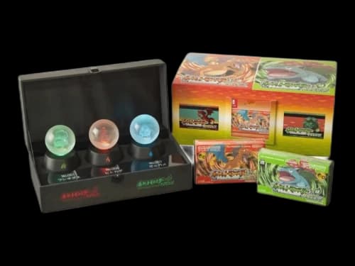 Pokemon Fire Red & Leaf Green Collector's Box Set (Fire Red Version)