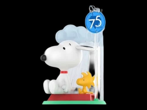 Pop Mart Peanuts 75th Anniversary Snoopy Comic Life Series Raining "Birds and Dogs" Figure