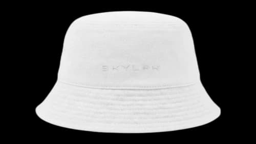 SKYLRK Bucket Hat Angel