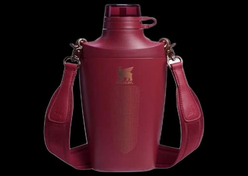 Stanley Comfort & Joy Collection Holiday 23oz Cross Bottle Gilded Pomegranate