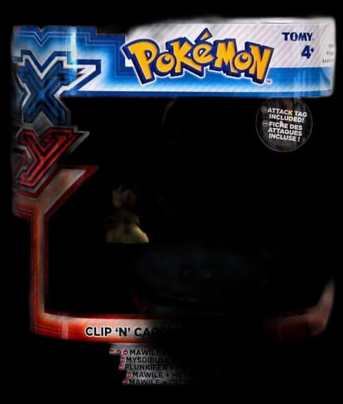 Tomy Pokemon Clip n Carry Pokeball Mawile with Premier Ball Figure Set