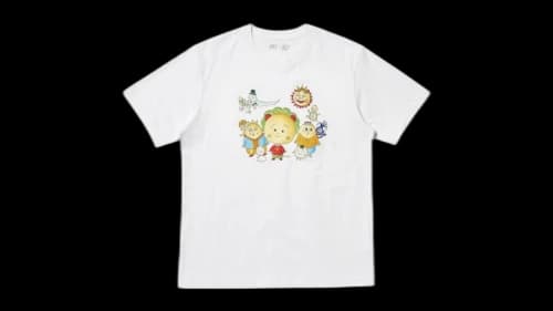 Uniqlo UT Shueisha 100th Anniversary Coji-Coji 488261 T-shirt White