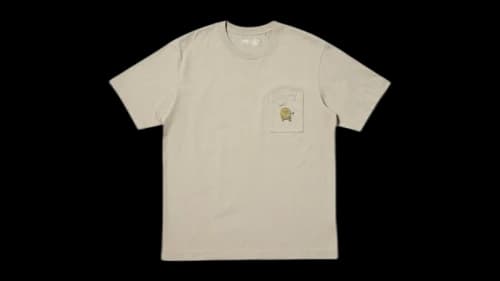 Uniqlo UT Shueisha 100th Anniversary Kingdom 487564 T-shirt Beige