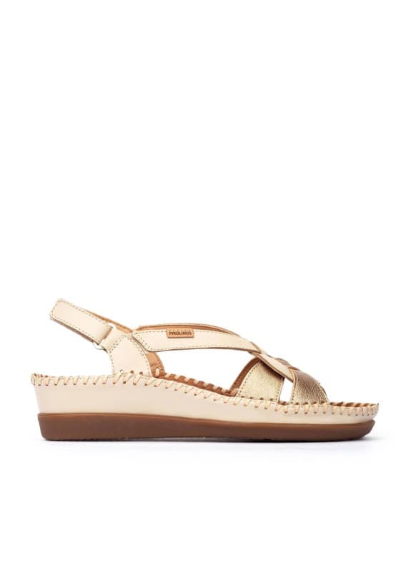 Pikolinos sandalia cadaqués en color beige para mujer